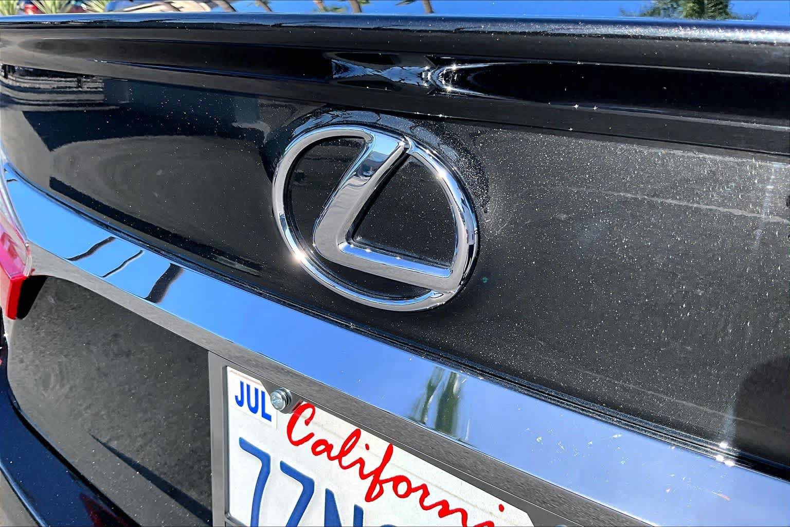 Used 2017 Lexus ES 350 w/ Luxury Package FWD image 29