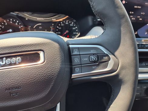 Used 2024 Jeep Compass Limited AWD/4WD image 23