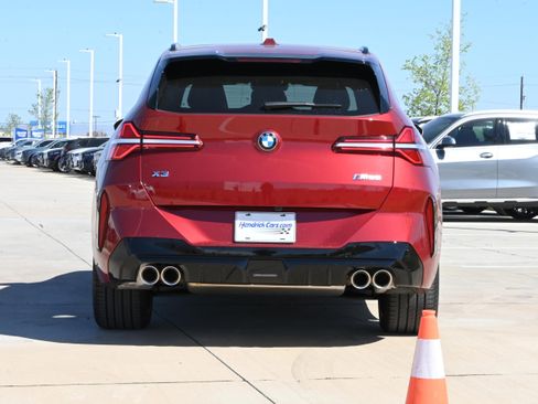Certified 2025 BMW X3 M50 w/ Premium Package image 8