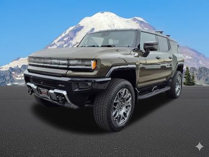 New 2025 GMC Hummer EV 3X w/ LPO, Roof Cross Rail Package