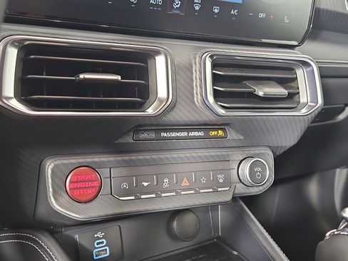 Used 2024 Ford Mustang GT Premium w/ GT Performance Package image 28