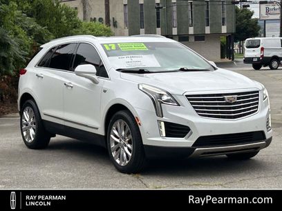 Used 2017 Cadillac XT5 Platinum w/ Driver Assist Package