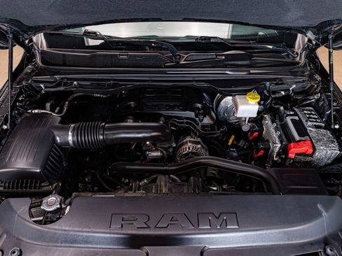 Used 2019 RAM 1500 Laramie w/ Sport Appearance Package image 33