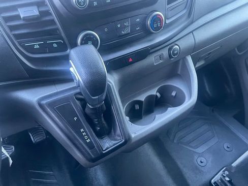 Certified 2023 Ford Transit 250 Medium Roof image 22