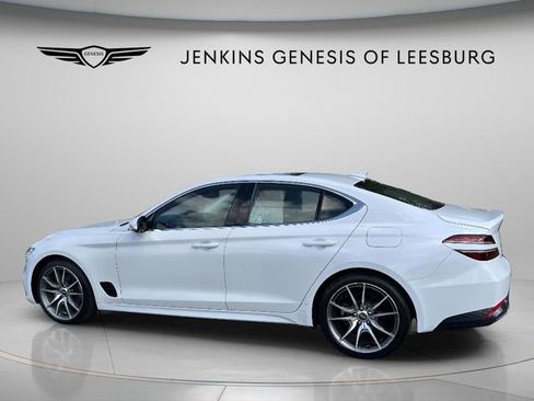 Used 2022 Genesis G70 2.0T w/ Prestige Package RWD image 8