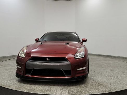 Used 2015 Nissan GT-R Premium AWD/4WD image 8