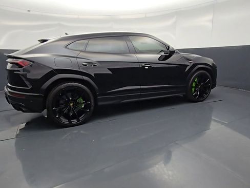 Used 2022 Lamborghini Urus AWD/4WD image 63