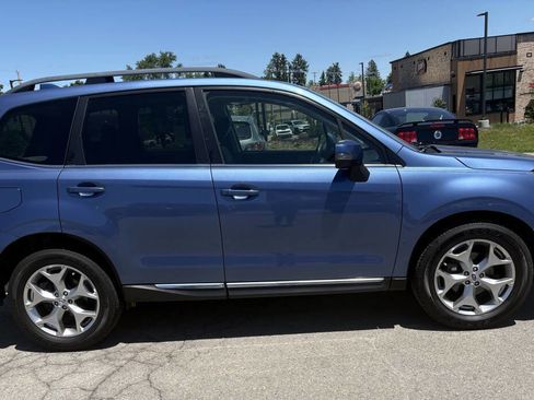 Used 2018 Subaru Forester 2.5i Touring w/ Popular Package #2 AWD/4WD image 4