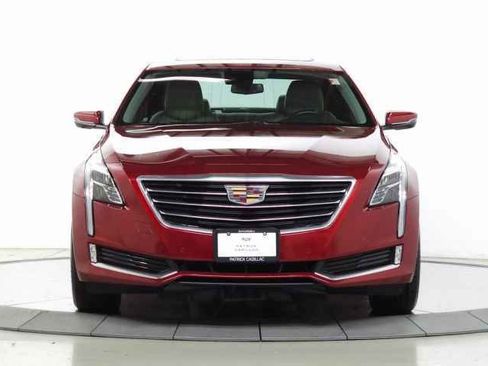 Used 2018 Cadillac CT6 Luxury image 9
