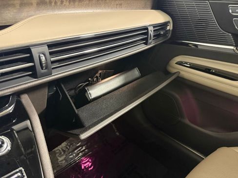 Certified 2022 Lincoln Corsair Reserve w/ Elements Package image 39