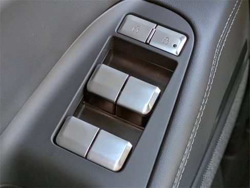 New 2025 Lincoln Navigator Reserve w/ Jet Appearance Package image 24