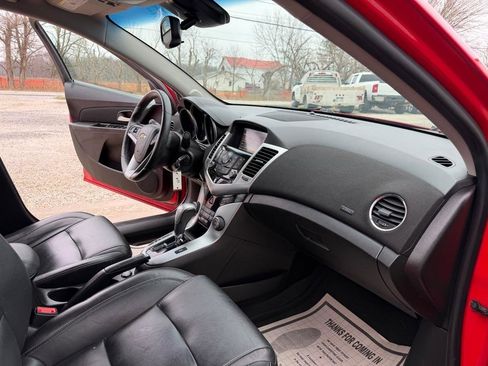 Used 2015 Chevrolet Cruze LT image 13