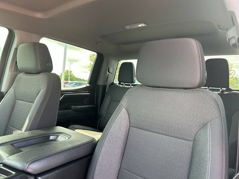 Used 2024 Chevrolet Silverado 1500 LT AWD/4WD image 23