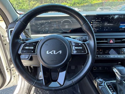 Used 2024 Kia Seltos S FWD image 26