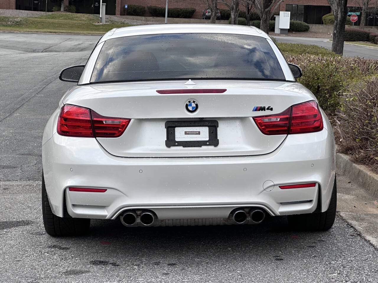 Used 2016 BMW M4 Convertible w/ Executive Package RWD image 5