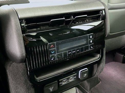 New 2026 Jeep Grand Wagoneer Limited image 33