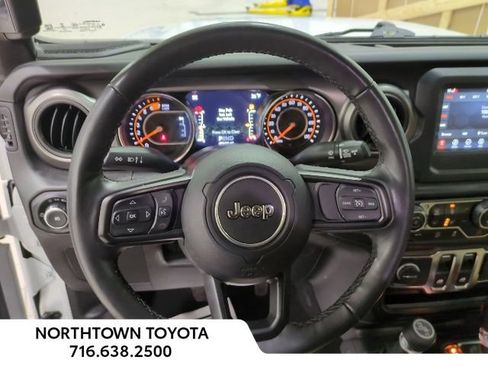 Used 2021 Jeep Wrangler Sport S image 5
