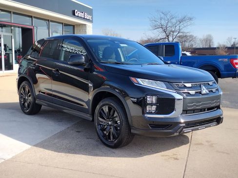New 2026 Mitsubishi Outlander Sport LE AWD/4WD image 12