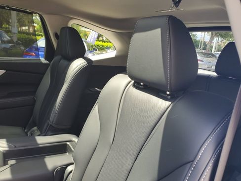 Used 2024 Acura MDX w/ Technology Package FWD image 13
