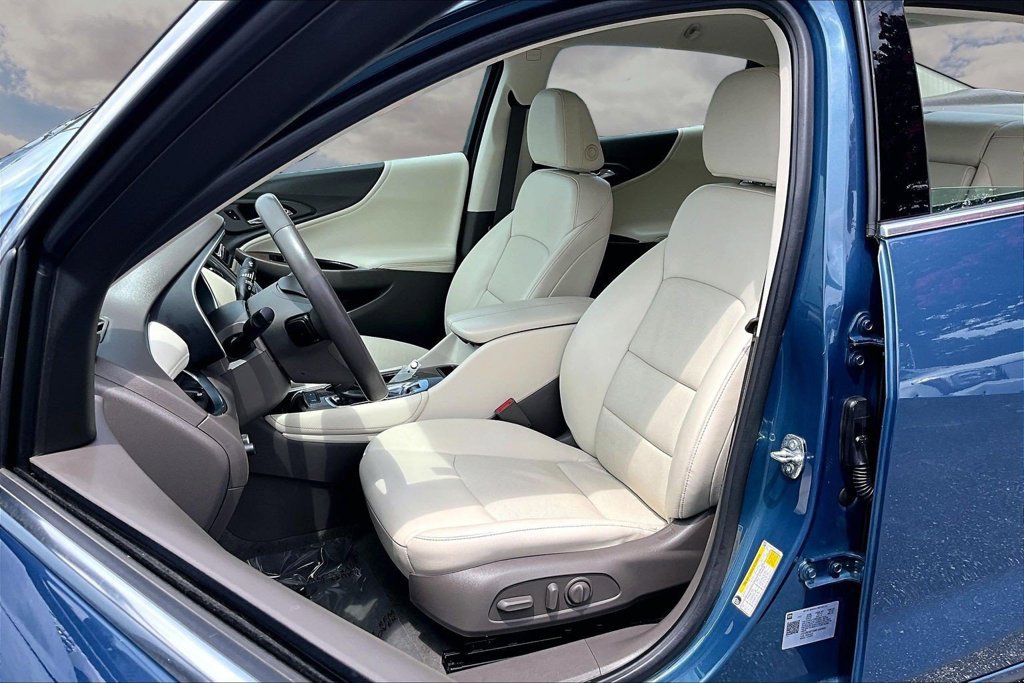 Used 2024 Chevrolet Malibu LT FWD image 21