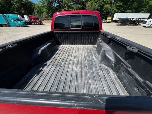 Used 2015 Toyota Tacoma 4x4 Access Cab V6 w/ SR5 Package image 22