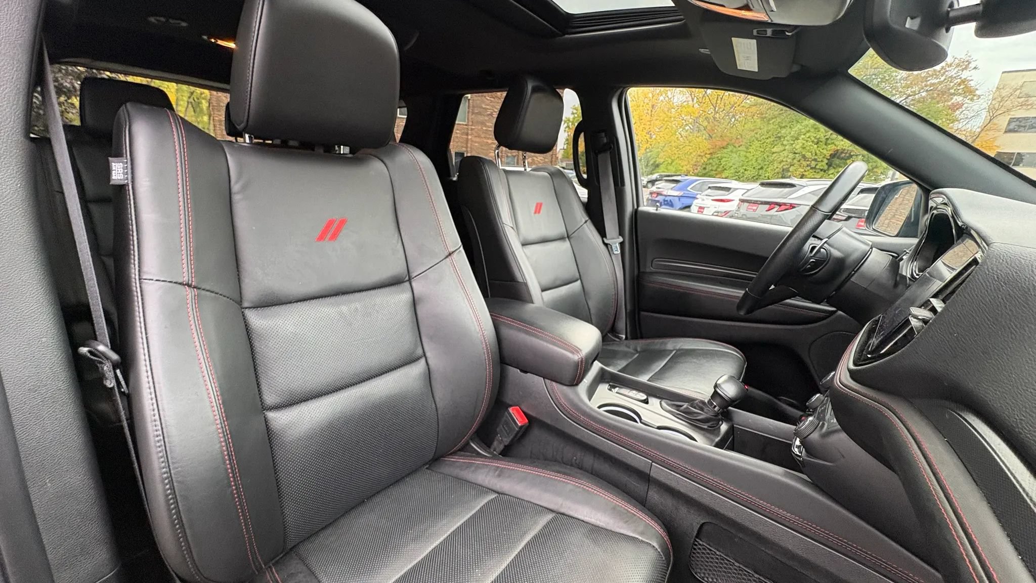 Used 2025 Dodge Durango GT AWD/4WD image 46