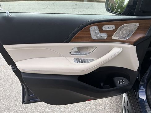 Certified 2025 Mercedes-Benz GLE 450 4MATIC image 12