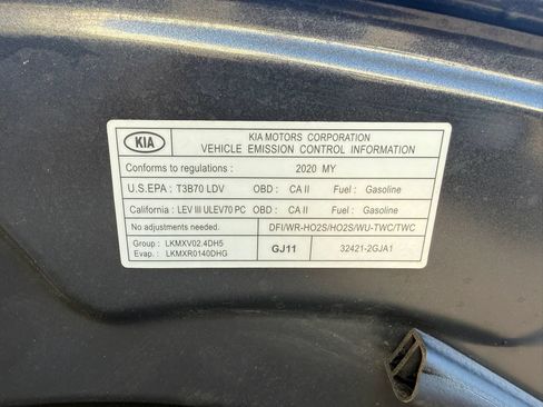 Used 2020 Kia Optima S FWD image 17