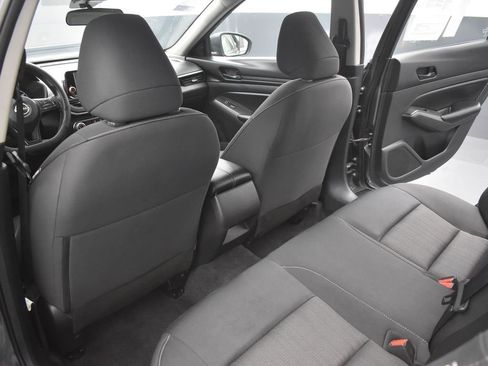 Used 2024 Nissan Altima 2.5 S image 14