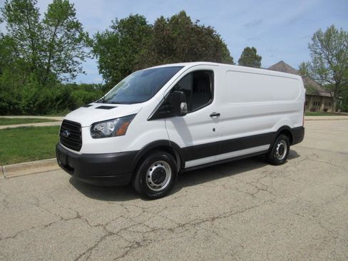 Used 2019 Ford Transit 150 130 Low Roof RWD image 2