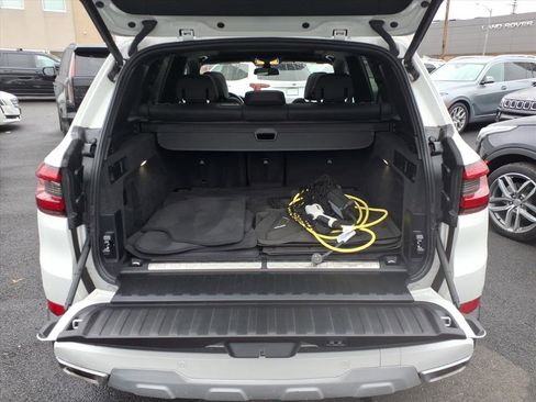 Used 2021 BMW X5 xDrive45e w/ Premium Package 2 image 12