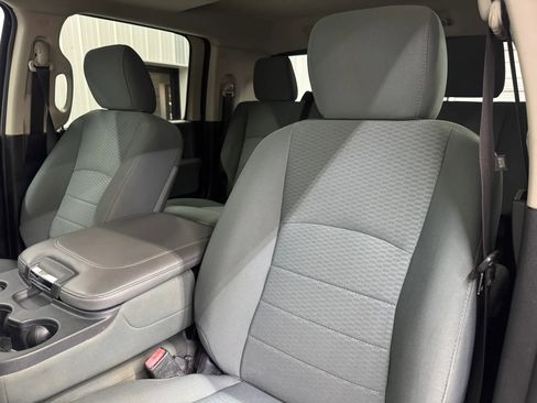Used 2014 RAM 2500 SLT AWD/4WD image 11