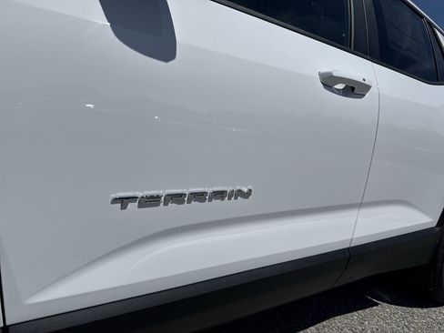 New 2026 GMC Terrain Elevation w/ LPO, Floor Liner Package image 65