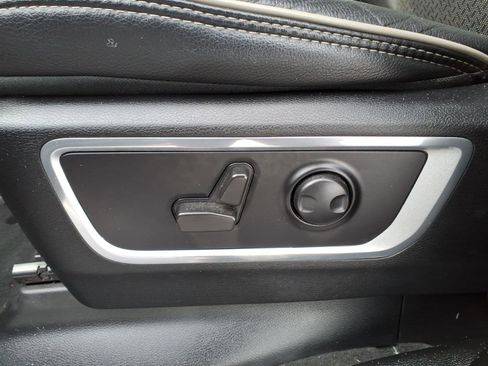 Certified 2022 RAM 1500 Laramie image 11