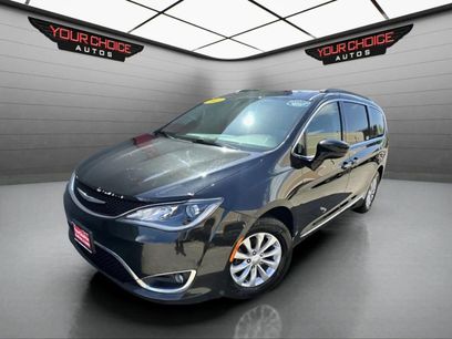 Used 2017 Chrysler Pacifica Touring-L