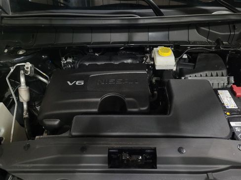 Used 2022 Nissan Pathfinder SL AWD/4WD image 30