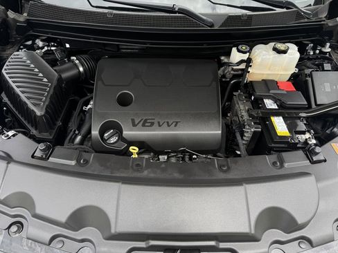 Used 2023 Chevrolet Traverse High Country w/ LPO, Floor Liner Package image 30