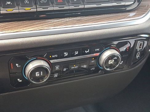 Certified 2023 Chevrolet Silverado 1500 LT AWD/4WD image 16