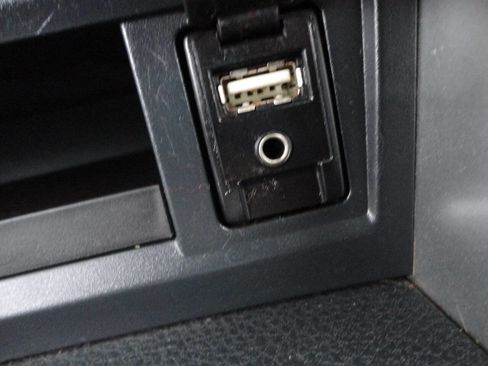 Used 2018 Toyota 86 image 32