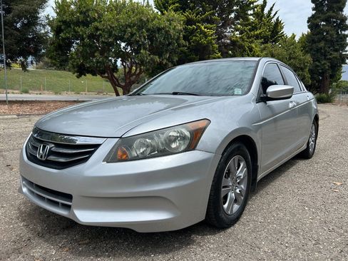 Used 2012 Honda Accord SE image 1