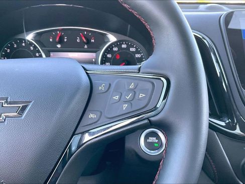 Used 2023 Chevrolet Equinox RS w/ RS Leather Package image 12