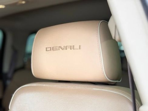 Used 2018 GMC Sierra 1500 Denali w/ Denali Ultimate Package AWD/4WD image 14