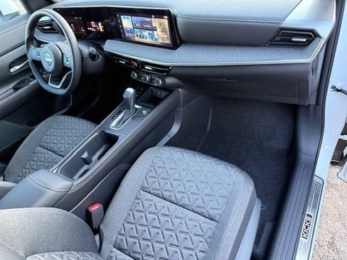New 2025 Nissan Kicks SV w/ Illumination Package image 14
