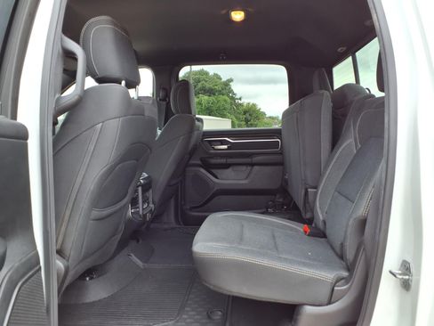 Used 2019 RAM 1500 Big Horn AWD/4WD image 15