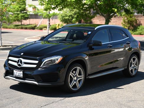 Used 2016 Mercedes-Benz GLA 250 image 3