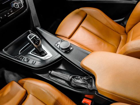 Used 2017 BMW 340i Sedan RWD image 24