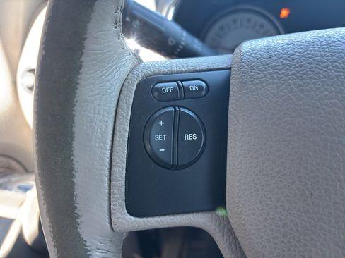 Used 2007 Ford Explorer Sport Trac XLT image 16