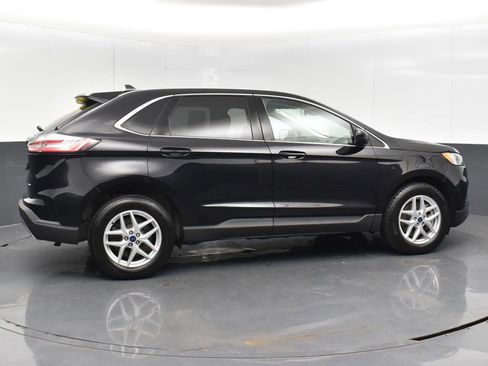 Used 2022 Ford Edge SEL w/ Convenience Package image 5