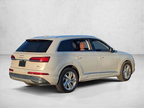 Used 2020 Audi Q7 3.0T Prestige w/ Prestige Package image 5