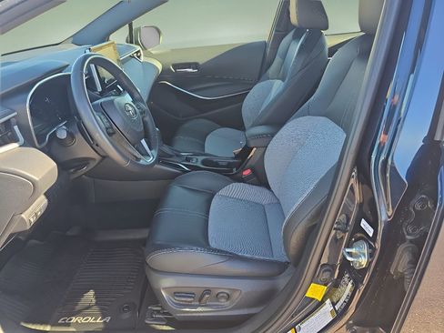 Used 2020 Toyota Corolla XSE image 12